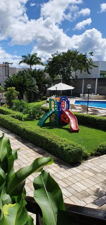 גרבאטה Hotel Tres Palmeiras מראה חיצוני תמונה